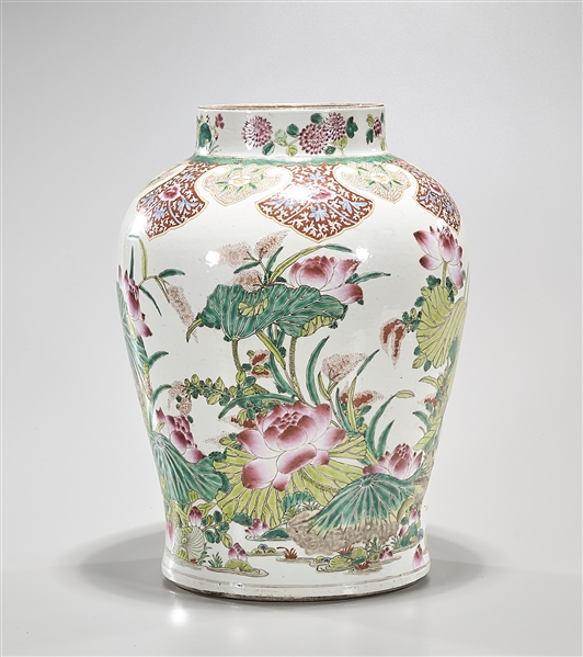 19th Century Chinese Famille Rose Enameled Porcelain Jar