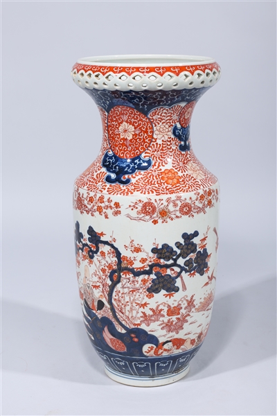Chinese Porcelain Imari Style Vase