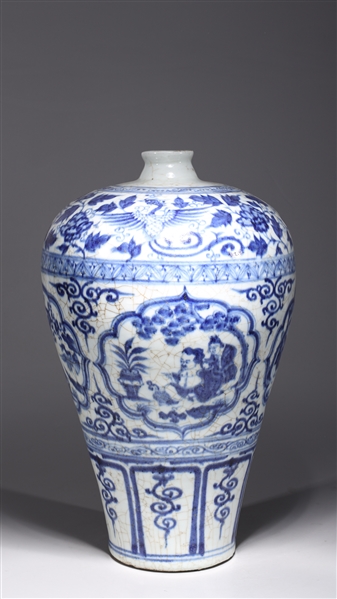 Chinese Blue & White Crackle Glazed Porcelain Vase