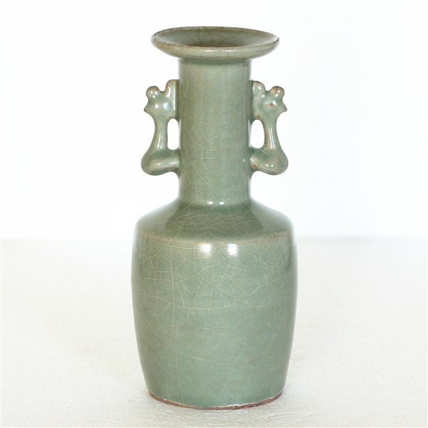 Chinese Celadon Crackle Glazed Porcelain Mallet Vase
