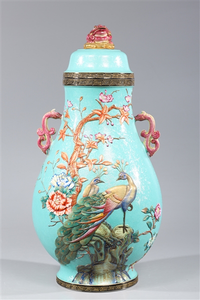Fine Chinese Enameled Porcelain Vase