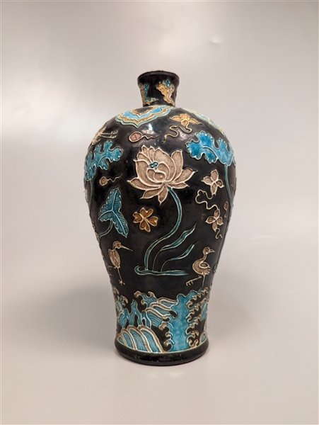 Ming-Style Fa Hua Enameled Porcelain Meiping