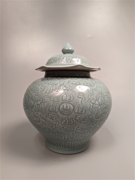 Song-Style Blue-Celadon Porcelain Covered Dragon Jar