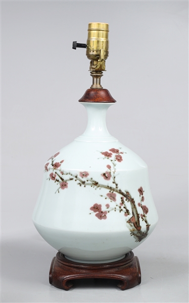 Vintage Japanese Style Porcelain Table Lamp