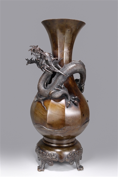 Elaborate Japanese Meiji Period Bronze Dragon Vase